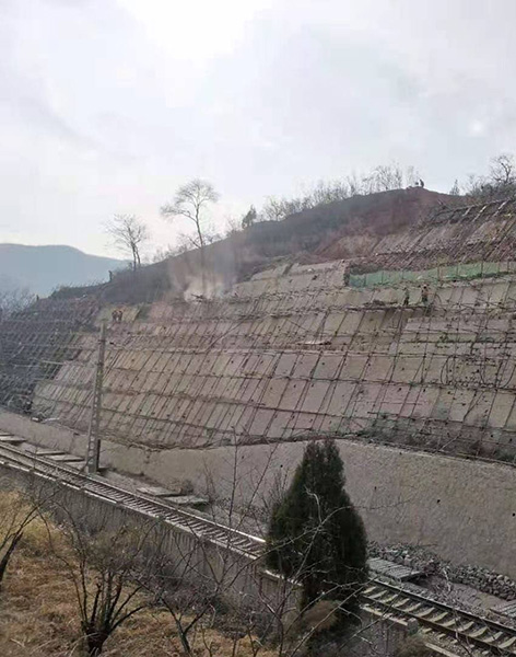 唐山迁安土钉墙